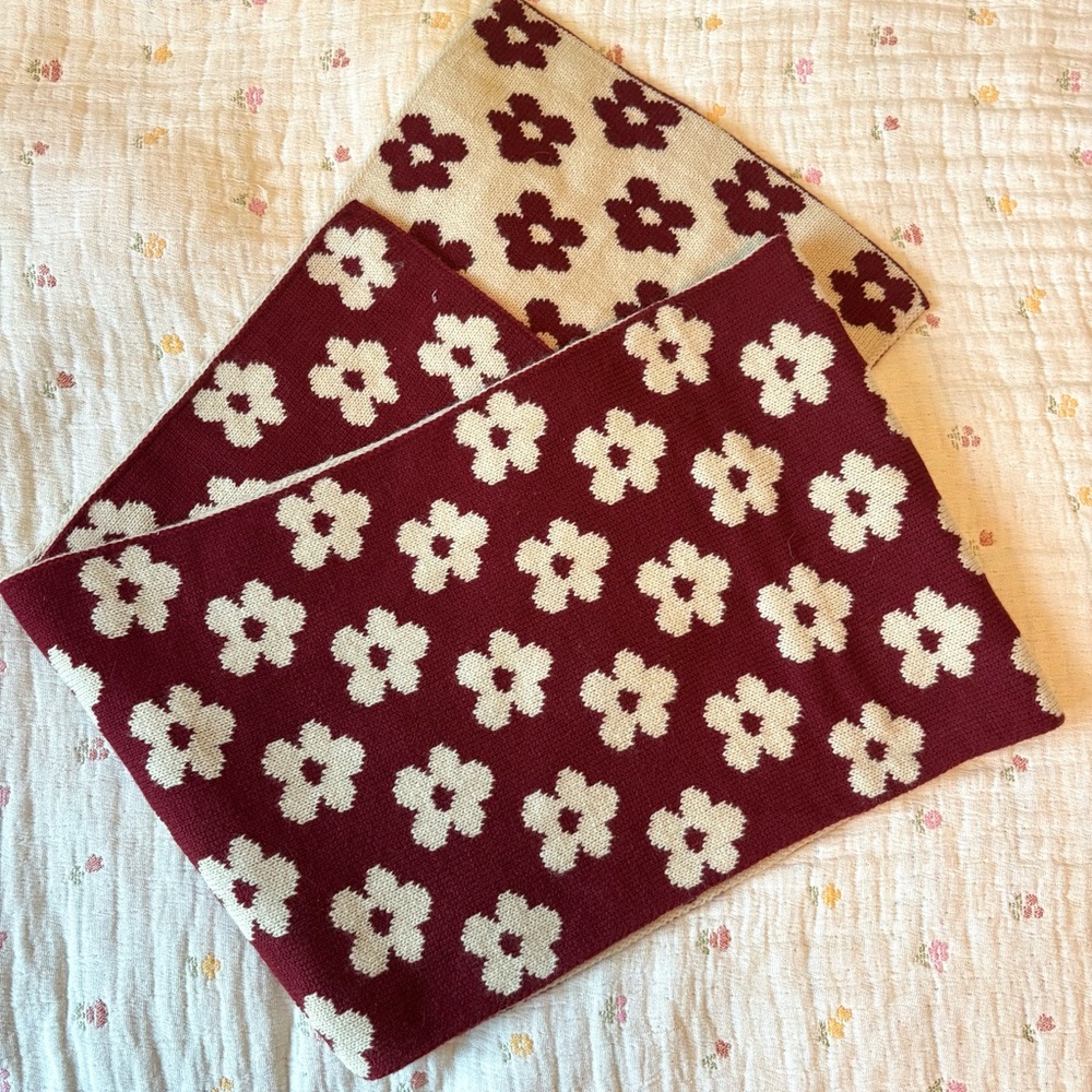 Floral Knit Reversible Blanket Scarf in Burgundy and Cream